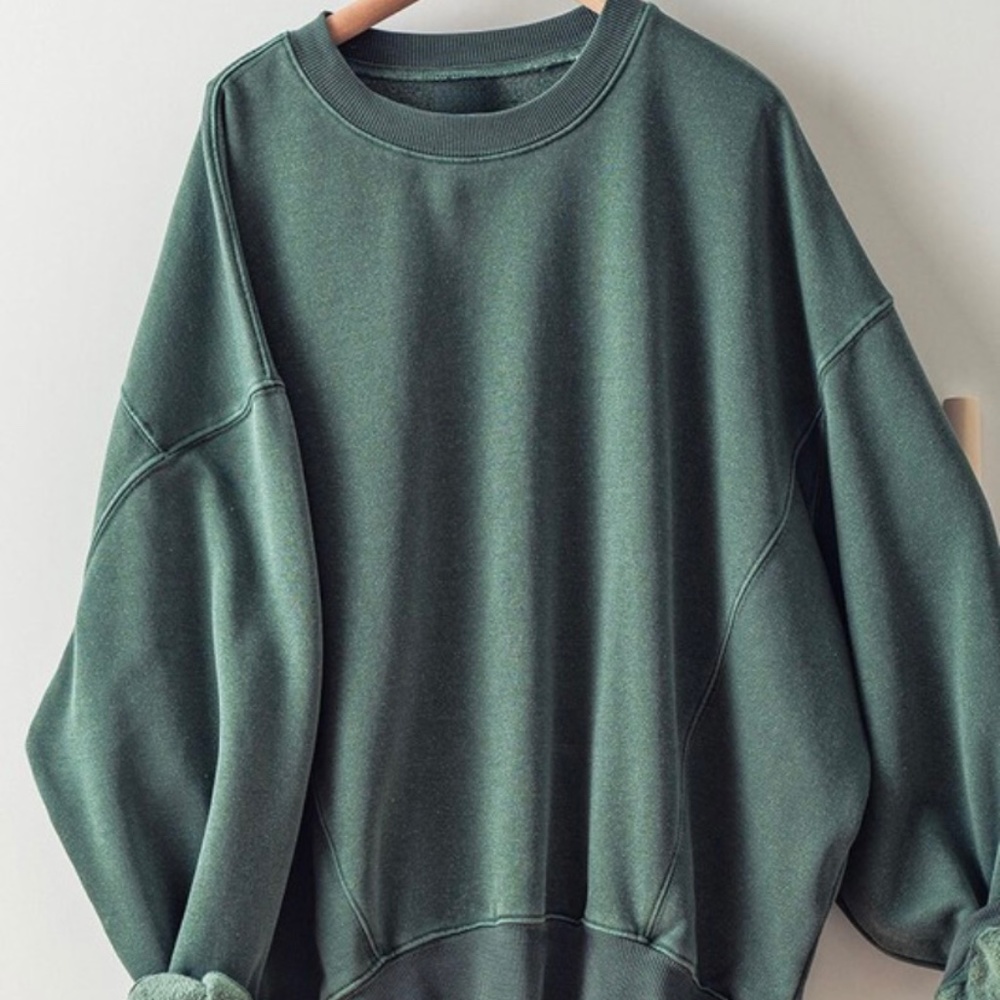 Sweatshirt Woman’s Oversized NWT Emerald Green SML